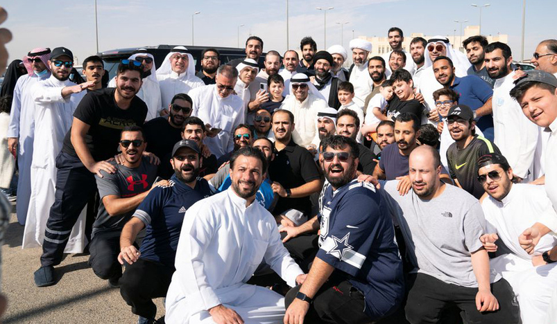 Kuwaiti political prisoners pose for group photo